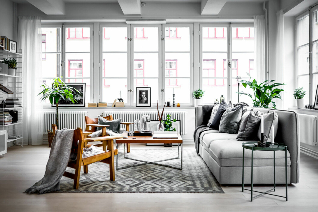 Ha ett färdigt koncept eller känsla i åtanke när du köper och samlar in detaljerna du ska styla med. Foto: Henrik Nero Styling: Scandinavian Homes