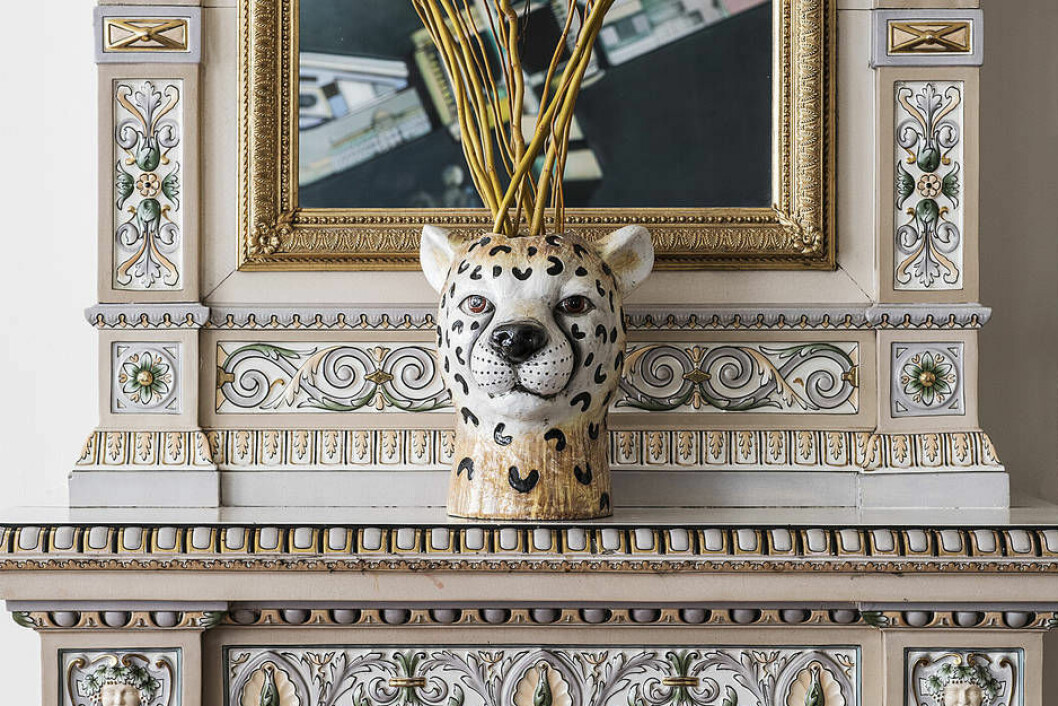 Foto: <a href="https://www.instagram.com/henriknero/" target="_blank" rel="noopener">Henrik Nero</a> Styling: <a href="http://www.dreamhouse.se" target="_blank" rel="noopener">Dreamhouse decorations</a> för <a href="https://www.instagram.com/alexanderwhitesthlm/" target="_blank" rel="noopener">Alexander White</a>/mäklare: <a href="https://www.instagram.com/joehed/" target="_blank" rel="noopener">Joe Hed</a>