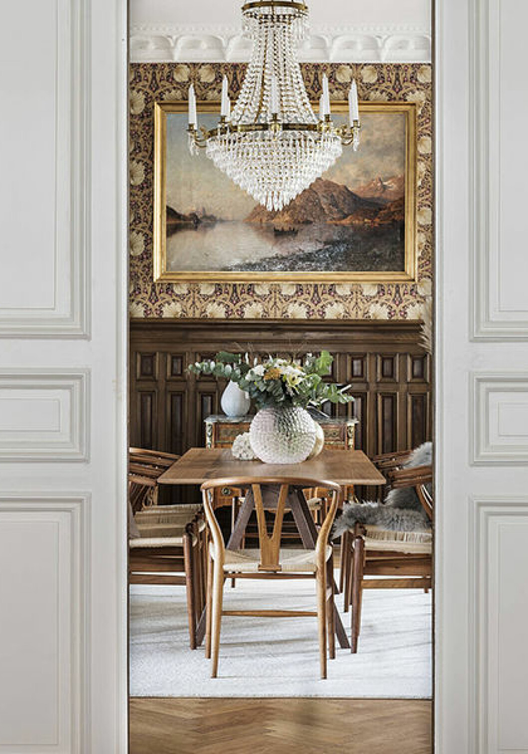 Foto: <a href="https://www.instagram.com/fotografanders/" target="_blank" rel="noopener">Anders Bergstedt</a> Styling: <a href="https://www.instagram.com/stilorum/" target="_blank" rel="noopener">Stil & Rum</a> för <a href="https://www.instagram.com/alvhem/" target="_blank" rel="noopener">Alvhem</a>/Sara Wibréus
