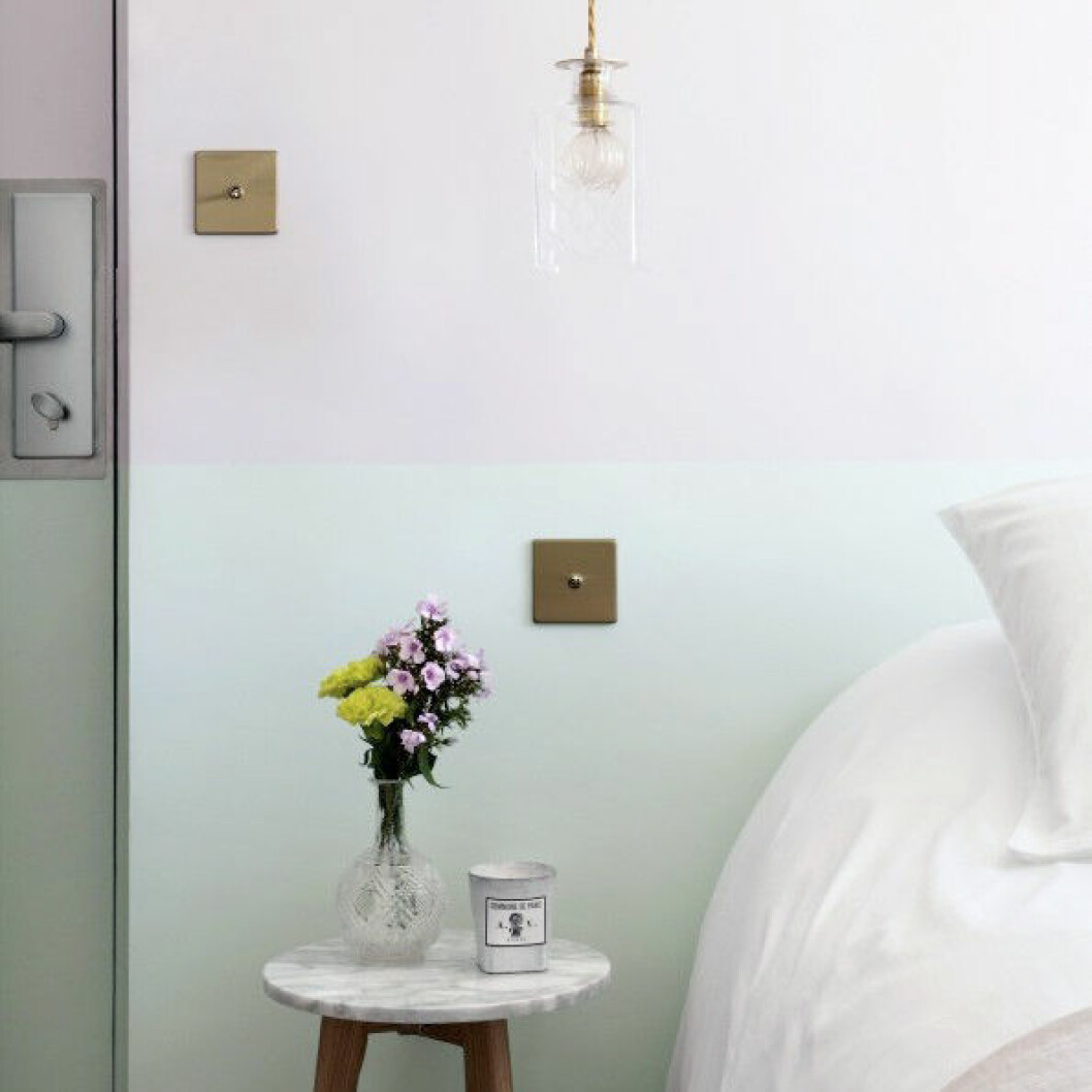 Via: <a href="http://nevernotgoing.com/three-to-try-parisian-hotels/" target="_blank">Never Not Going</a> 12. half-painted