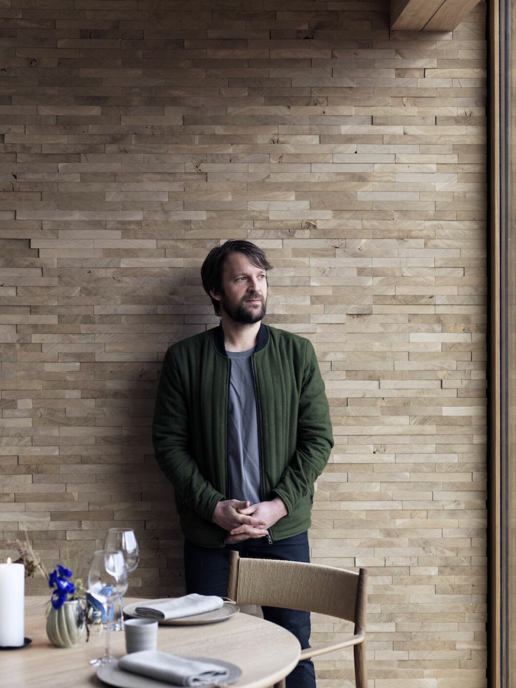 René Redzepi har definierat det nordiska köket under mer än ett decennium. Nu blandar han korten på nytt. Porträtt på René Redzepi vid sin nya restaurang Noma 2.0.