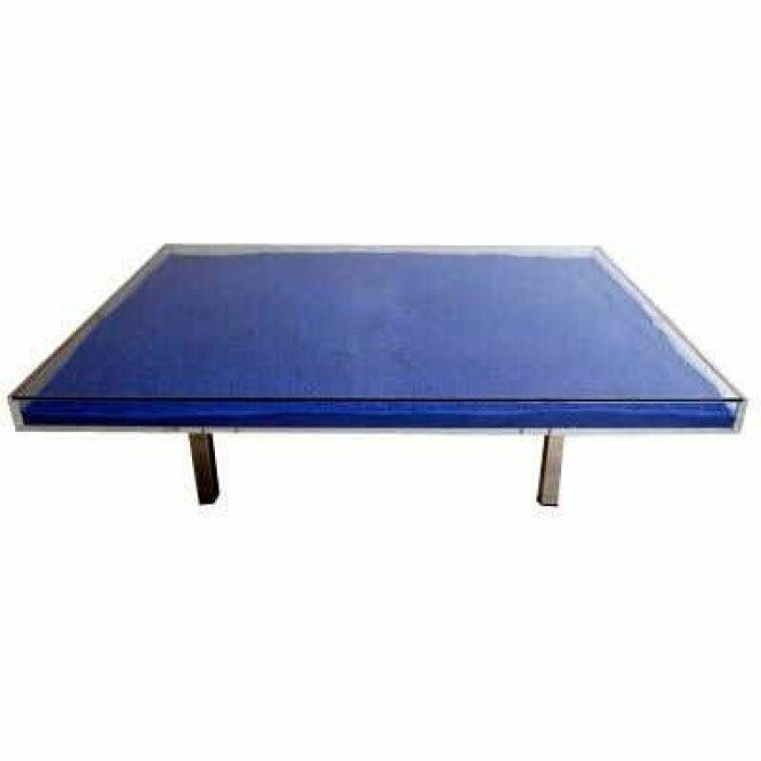 Foto: 1stDibs Table IKB av Yves Klein