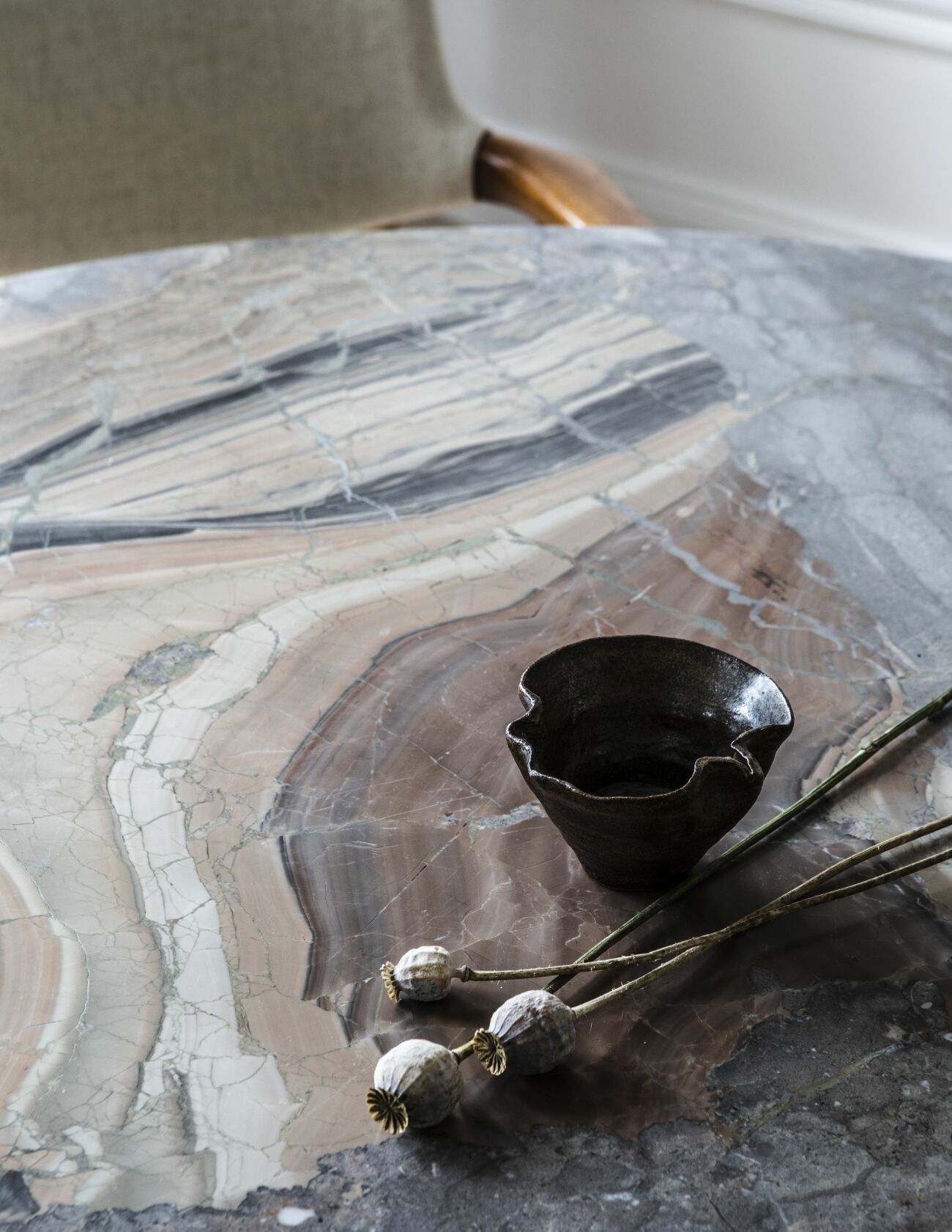 matbord i marmor