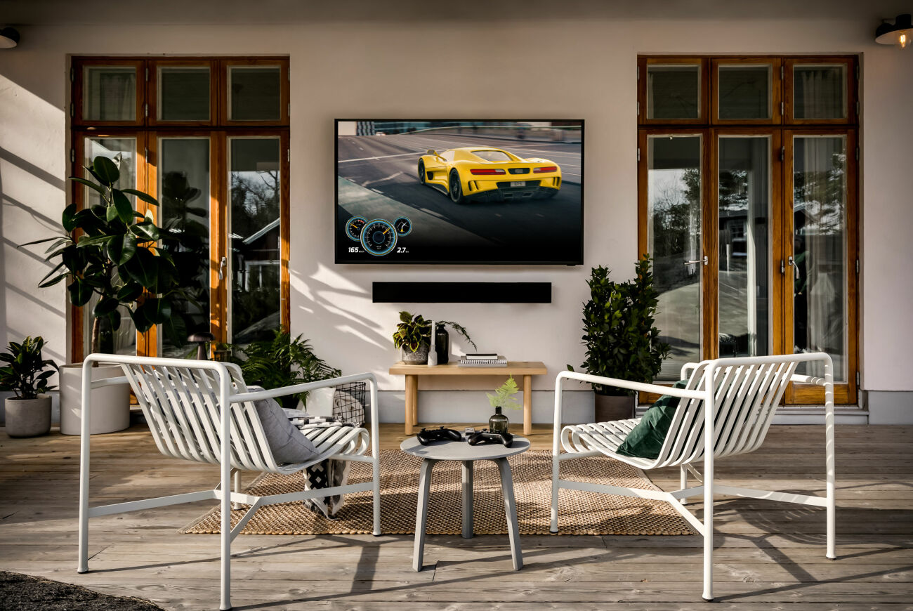 Samsung The Terrace utomhus-TV, 4K QLED-TV för utomhusbruk.