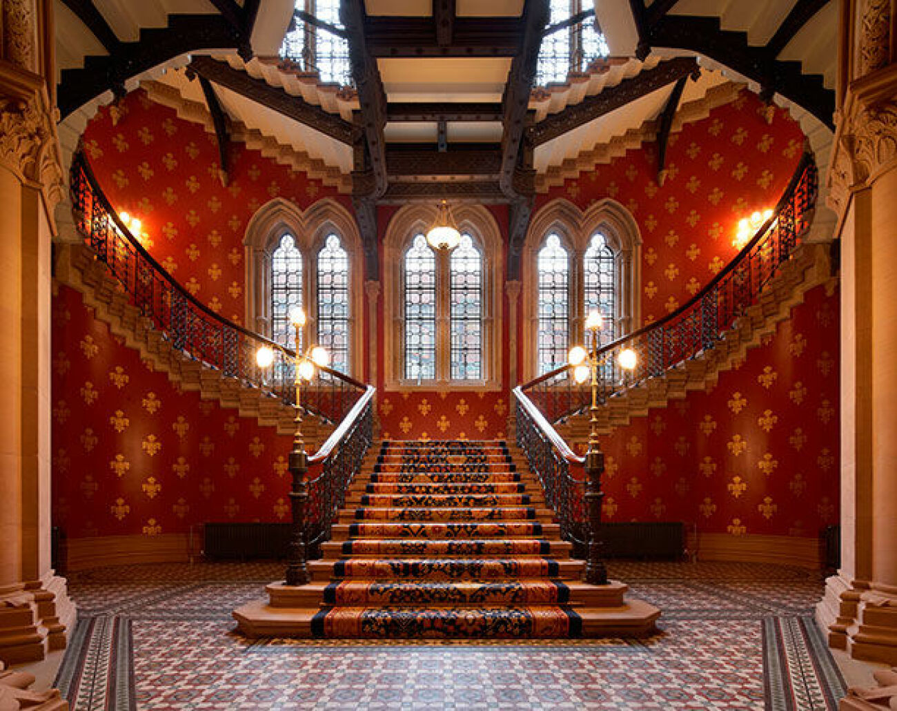 Grand-StaircaseSt Pancras renaissance
