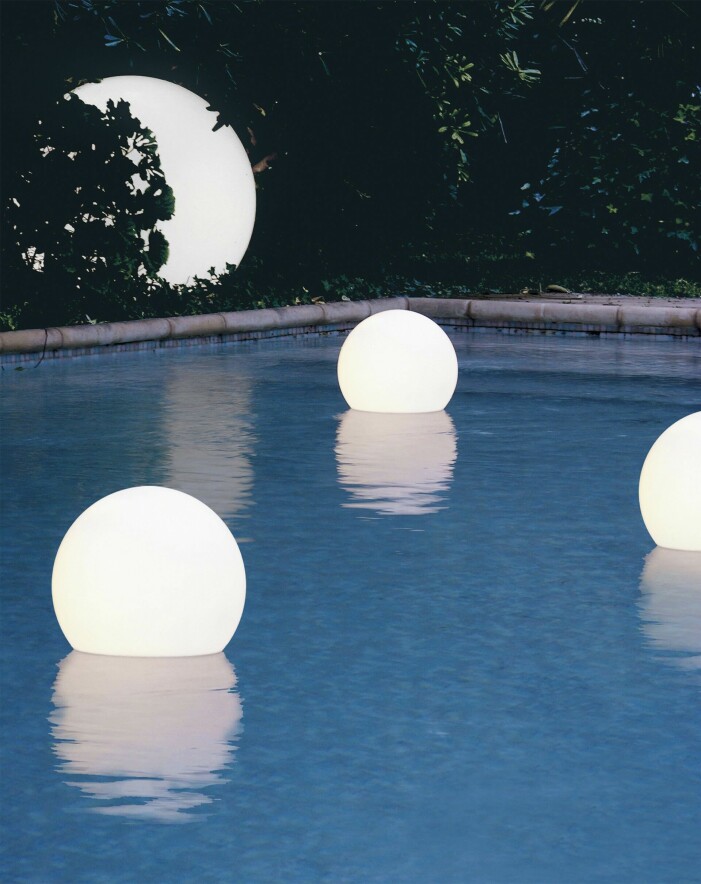 Flytande lampa, Aquaglobo. Flytande lampa, Aquaglobo.