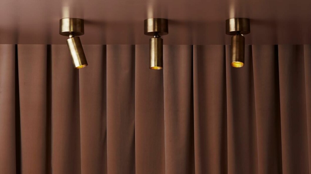 Foto via: <a href="http://apparatusstudio.com">Apparatus studio</a> APPARATUS-CYLINDERDOWNLIGHTSITUDRAPE.173050
