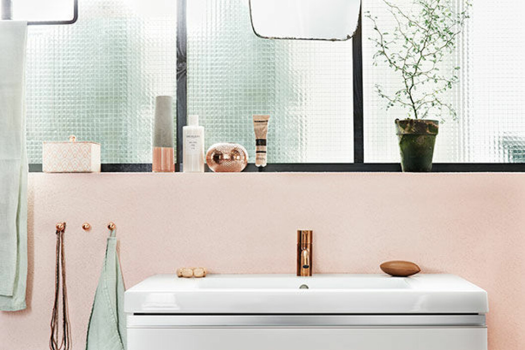 Färgstarkt badrum, från <a href="https://www.residencemagazine.se/bada-i-farg/">Bada i färg.</a> badrum'