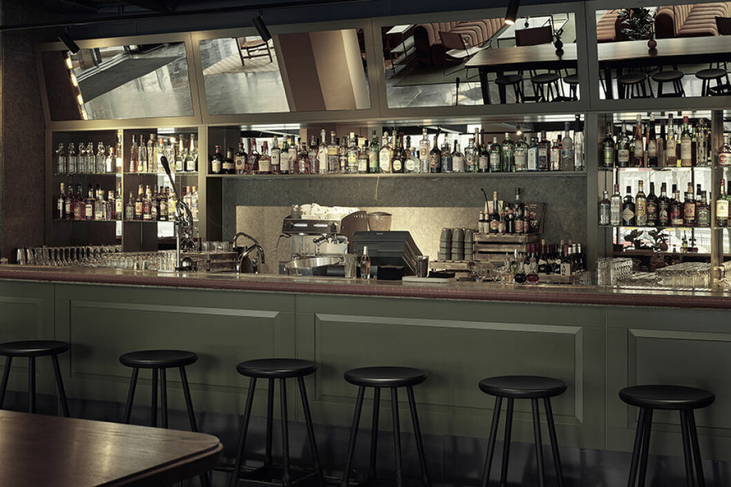 Bar115 bar