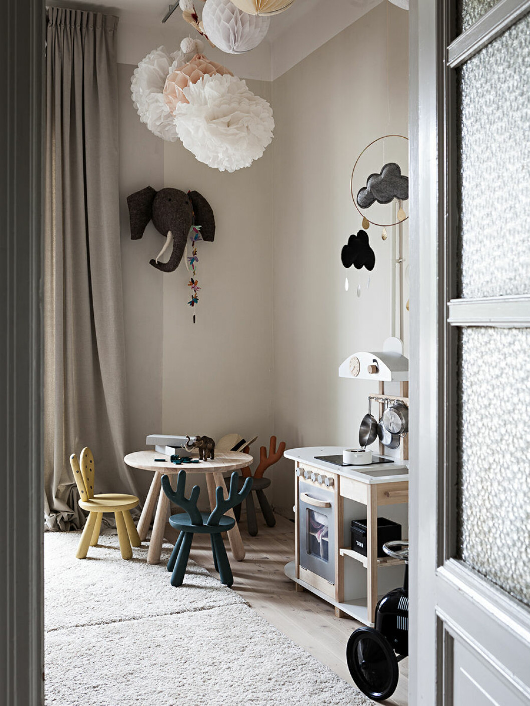 Ellen Dixdotter från HOPE <a href="https://www.residencemagazine.se/veckans-hem-ellen-dixdotters-trea-i-gamla-enskede/">sålde sin magiska fyra i Gamla Enskede</a> under sensommaren. barnrum dixdotter