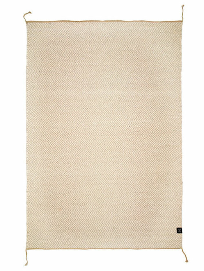 beige matta