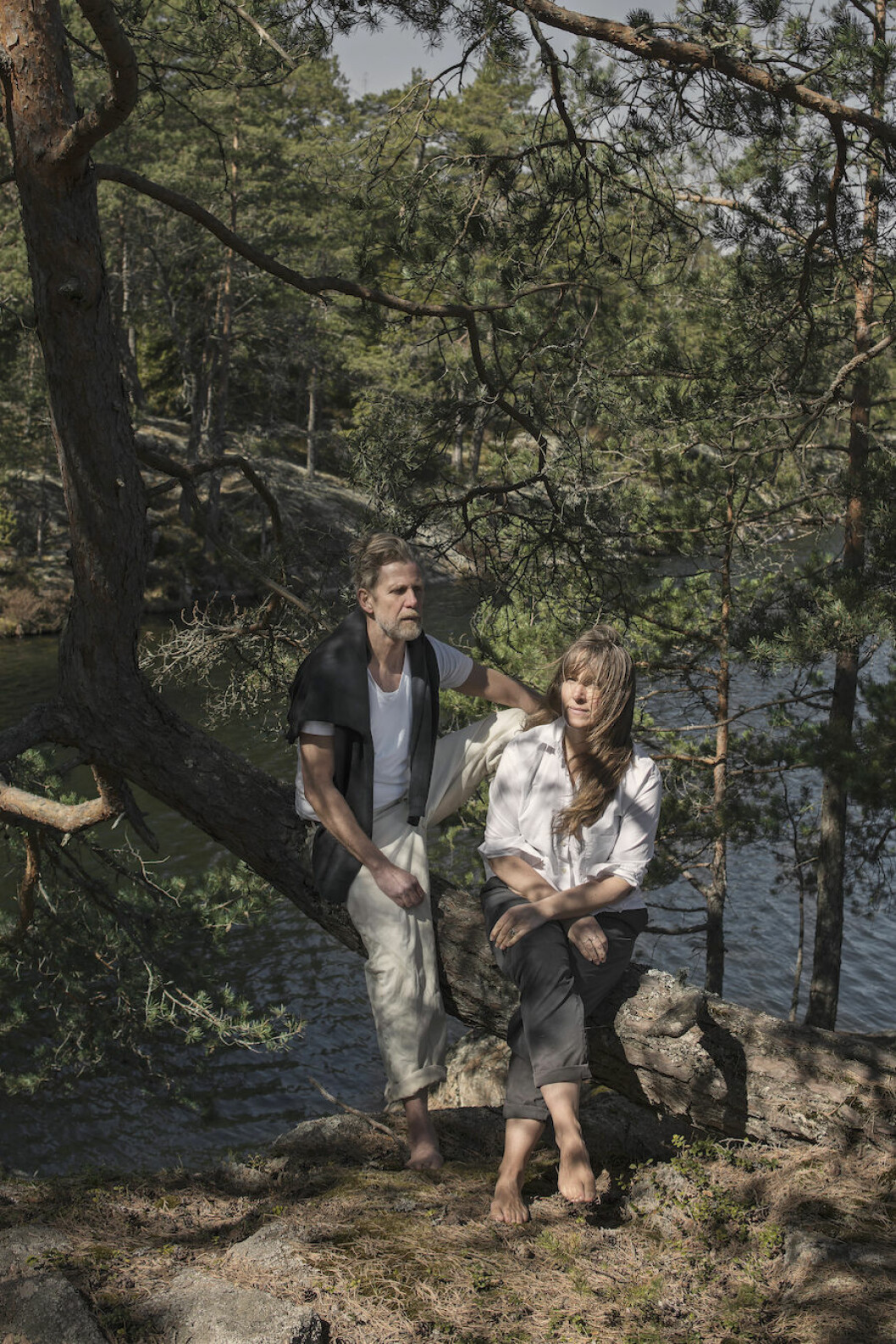 Drömmen om ett nytt liv fick Johan Fredlund att flytta ut i skärgården. Bild på Dry Studios Johan Fredlund och Jenny Kästel Tavassoli.