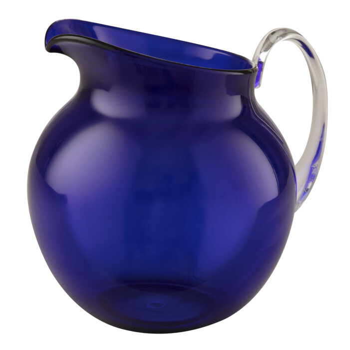 Barcelona carafe designad av Table top stories. Barcelona carafe designad av Table top stories.
