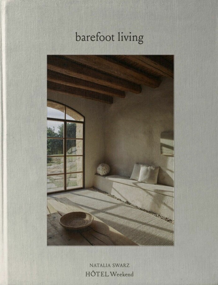 Barefoot living bok.