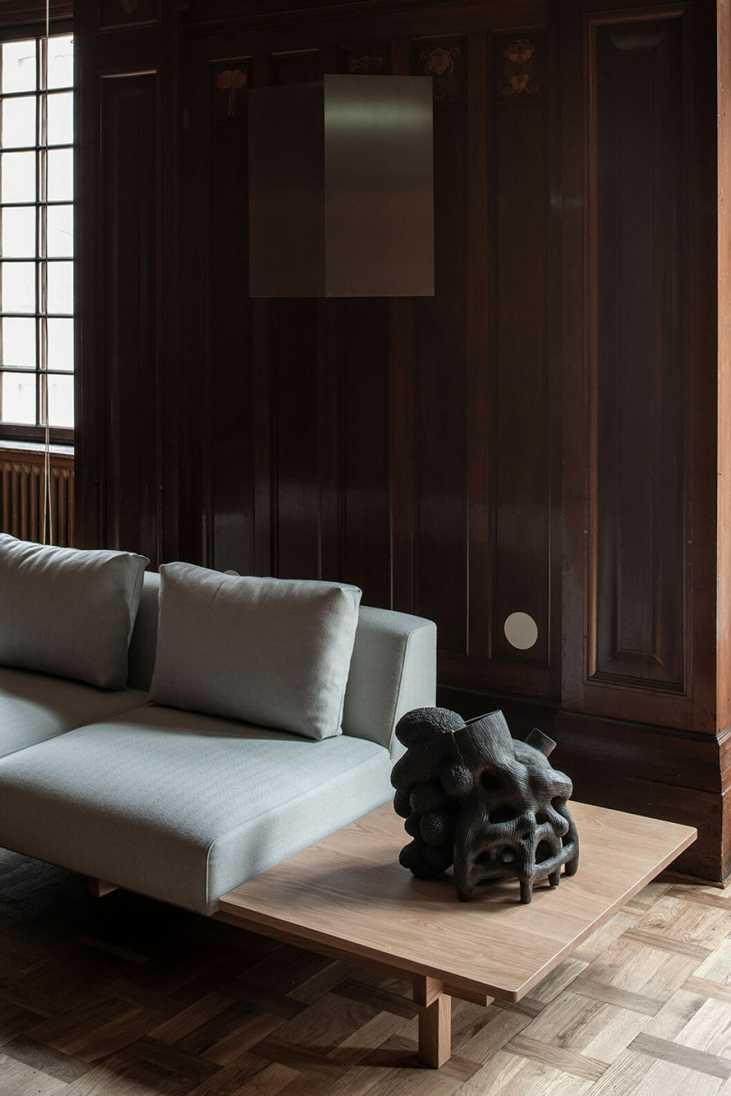 fenix skulptur soffa