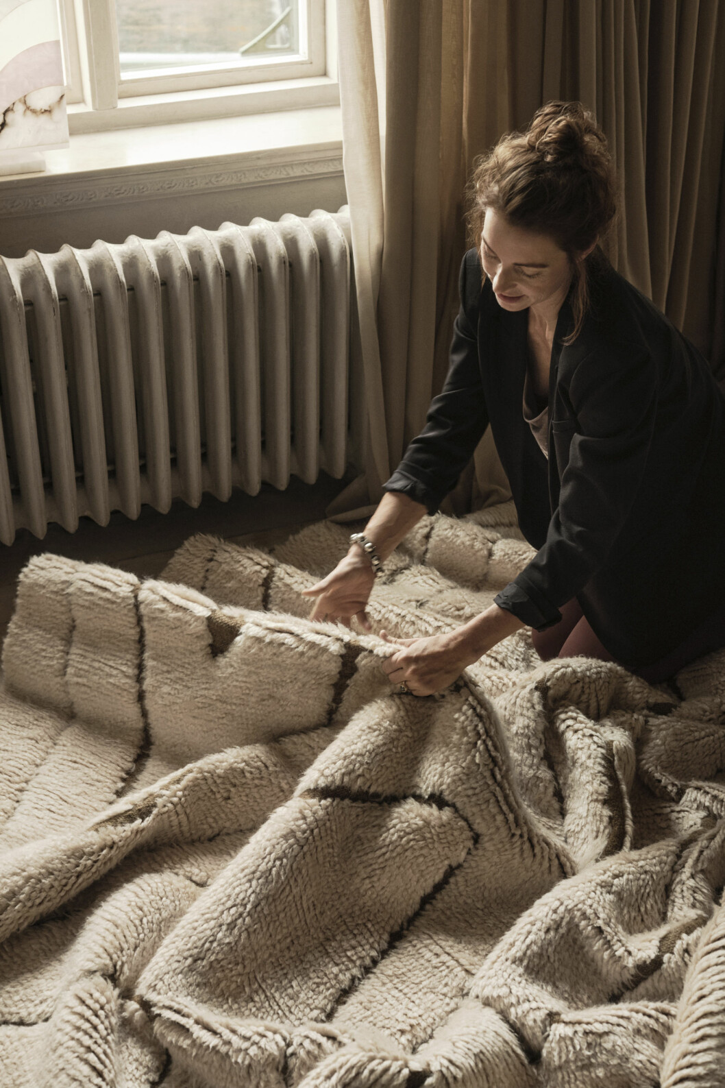 Kollektion som Marie designat för Ellos släpps i limiterad upplaga. Marie Olsson Nylander egendesignade mattor för Ellos.