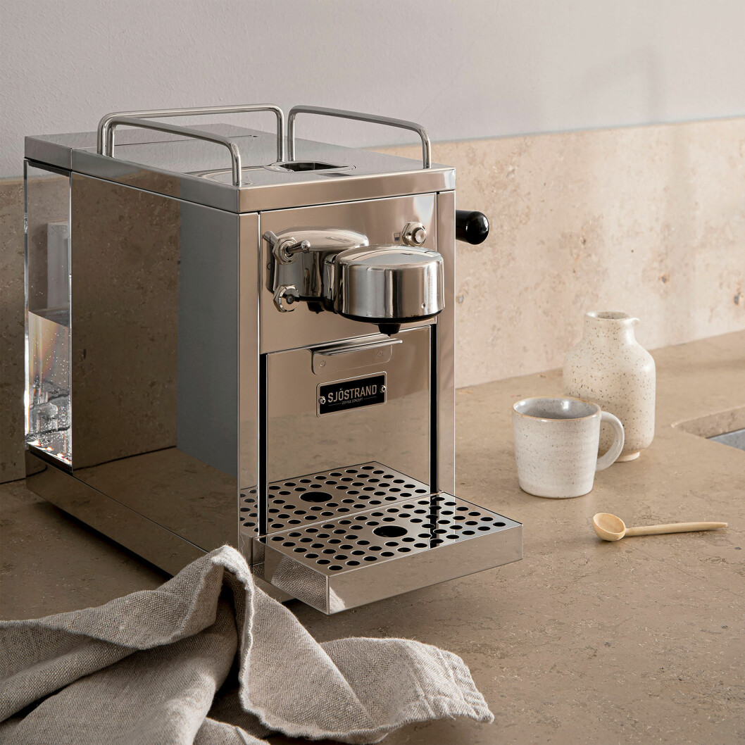 Espressomaskin, 3 495:-, Sjöstrand/Nordiska Galleriet.