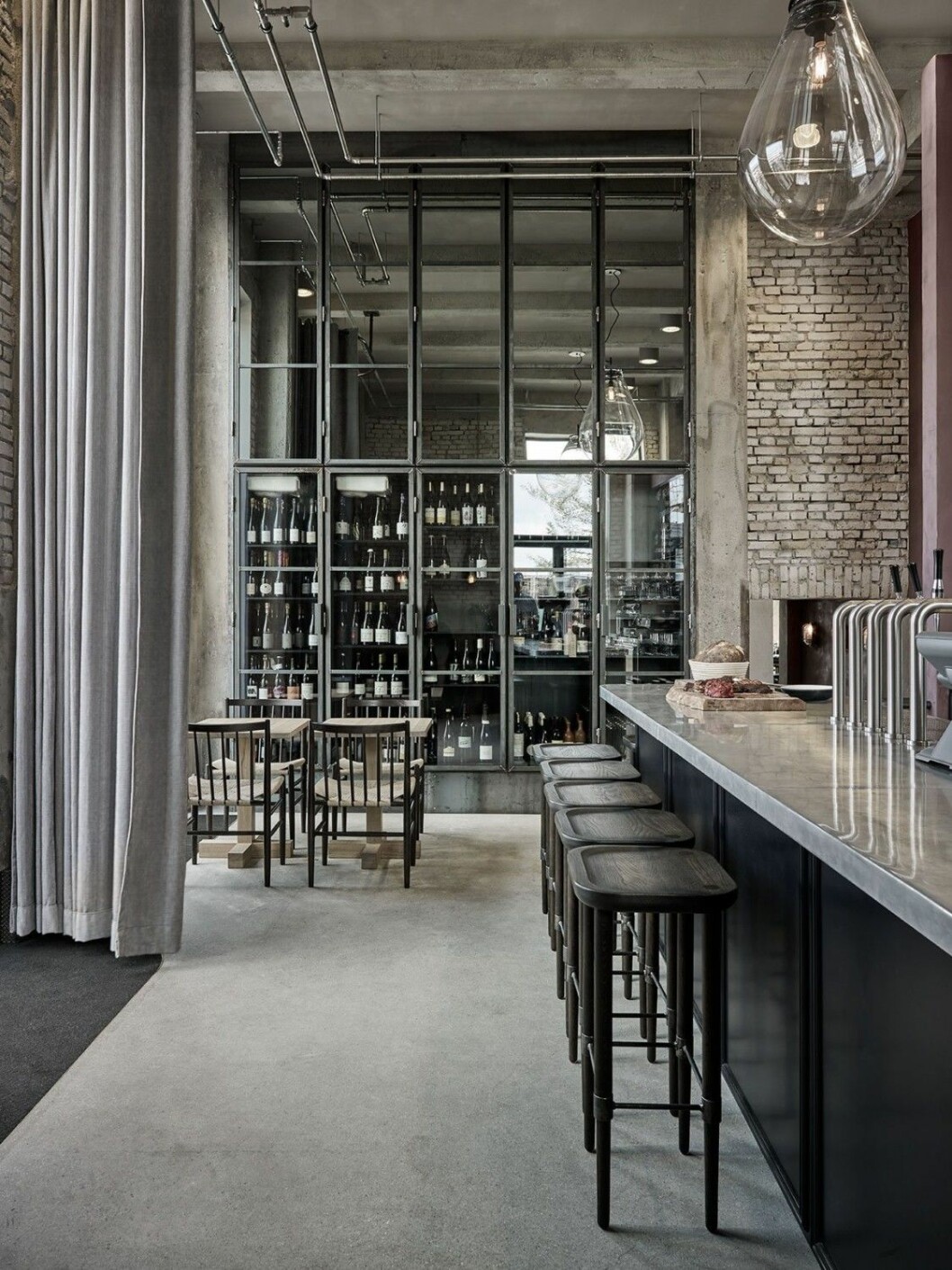 f9_restaurant_108