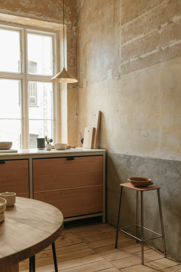 Satsa giftfritt! Investera i giftfri, ekologisk rengöring eller gör din egen från scratch. Foto: Frama. Inred med feng shui i köket, ekologisk rengöring