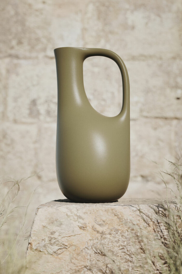 Våren och sommaren 2021 präglas av statementdetaljer med form i fokus. Foto: Ferm Living. Inredningstrender 2021, lekfulla detaljer och vaser