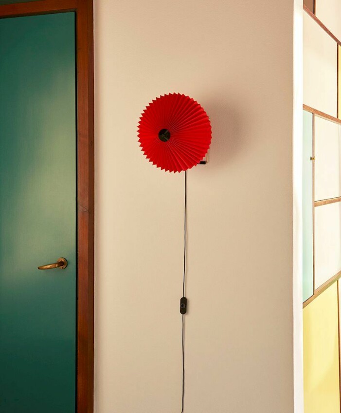 Fin vägglampa