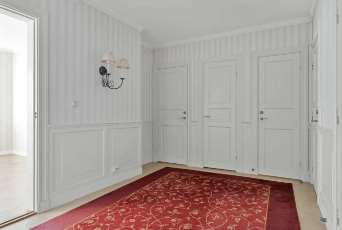 Ett projekt för dig som vill renovera och ge byggnaden nytt liv. gammalt hotell renovering