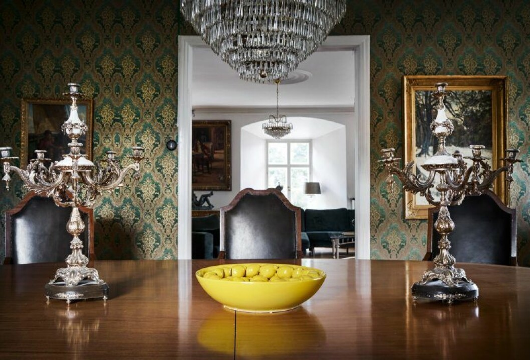 Garsnas slott till salu
