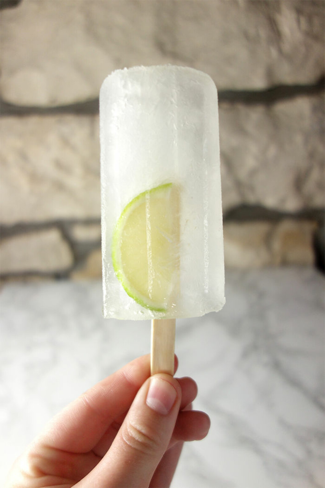 Via: <a href="http://www.adashofginger.co.uk/2015/05/gin-tonic-ice-lollies.html#comment-2609" target="_blank">adasofginger</a> Via: f
