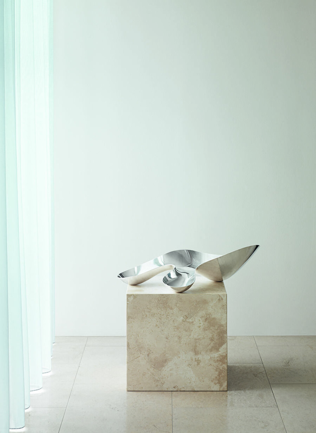 Georg Jensen Henning Koppel silverskulptur piedestal