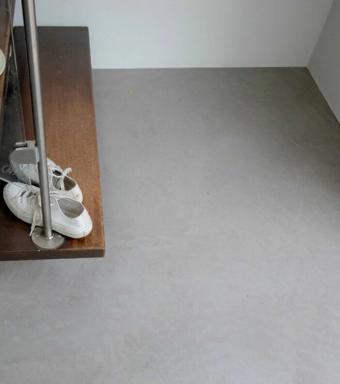 Golv med microcement