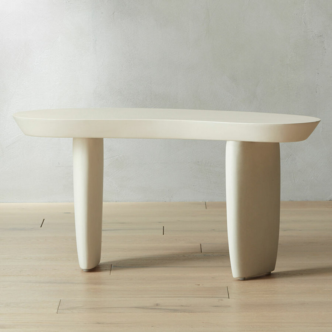 Goop CB2 designsamarbete mindre bänk