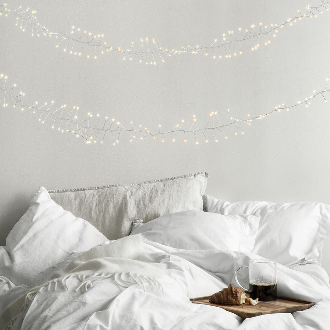 Ljusslingor och vintervit jul hos Granit 2019