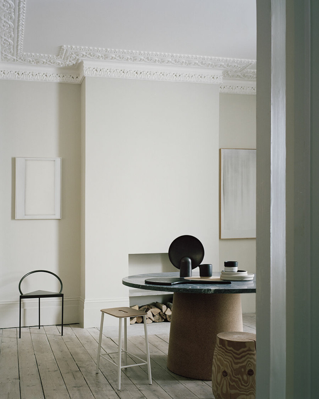 grey house stolar bord