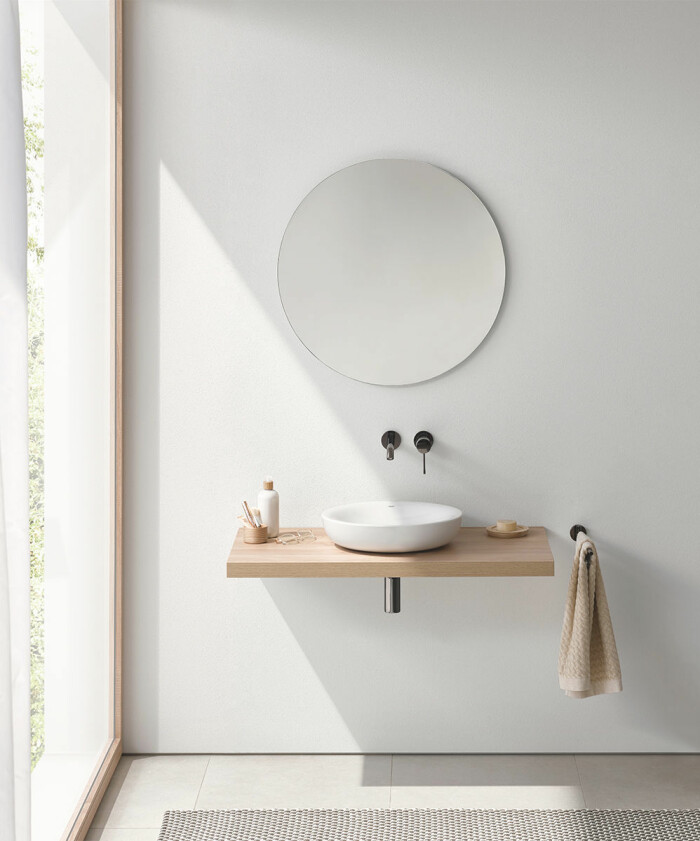 Enkelt och med harmonisk spa-känsla. Foto: Grohe skandinaviskt minimalistiskt badrum