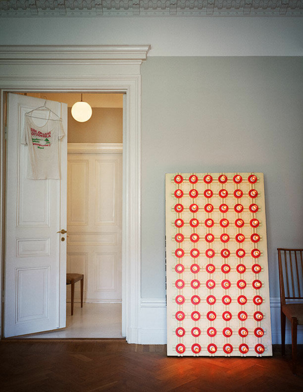 Cillas egna ljusinstallation från 2002 Min makalösa mor är jag. hemma hos cilla ramnek sekelskifte