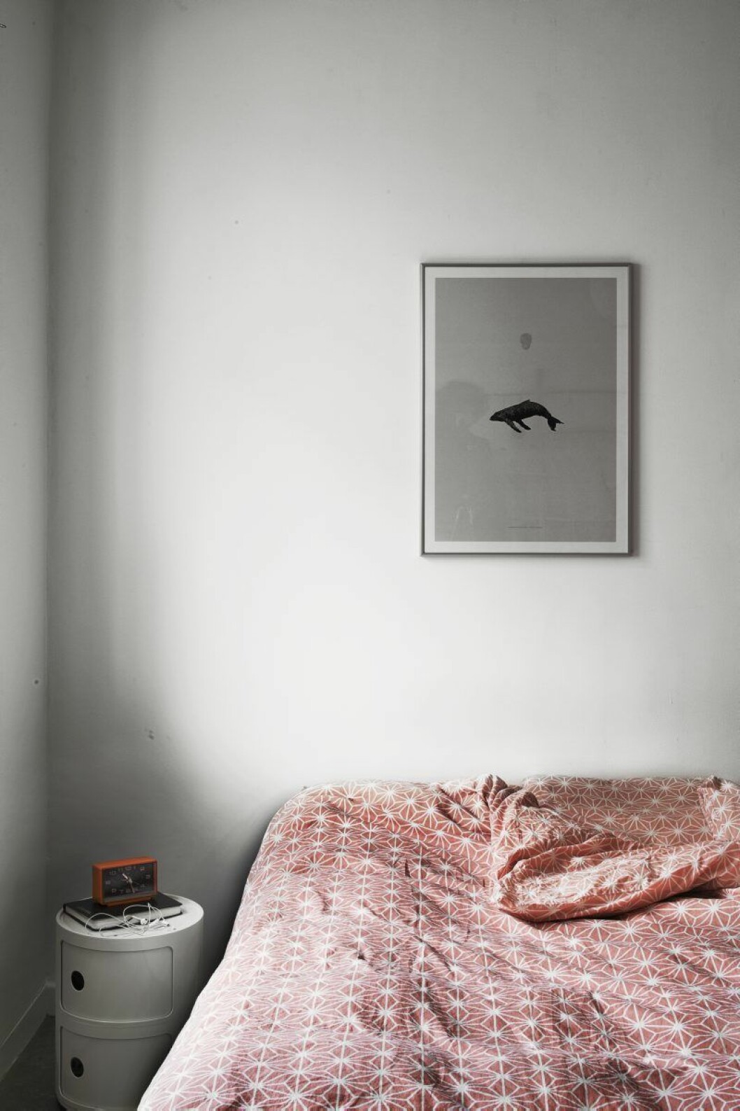 Hurts Componibili, Kartell, i ett sovrum som en gång i världen var en egen etta. hemma hos susanna wahlin sovrum