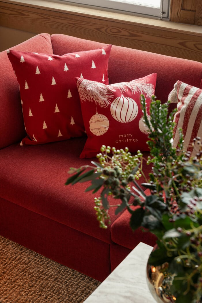 Nu kan du hyra julpynt och juldekorationer istället för att köpa något nytt för säsongen. Foto: H&M Home. H&M Home släpper Rent a christmas, juldekorationer