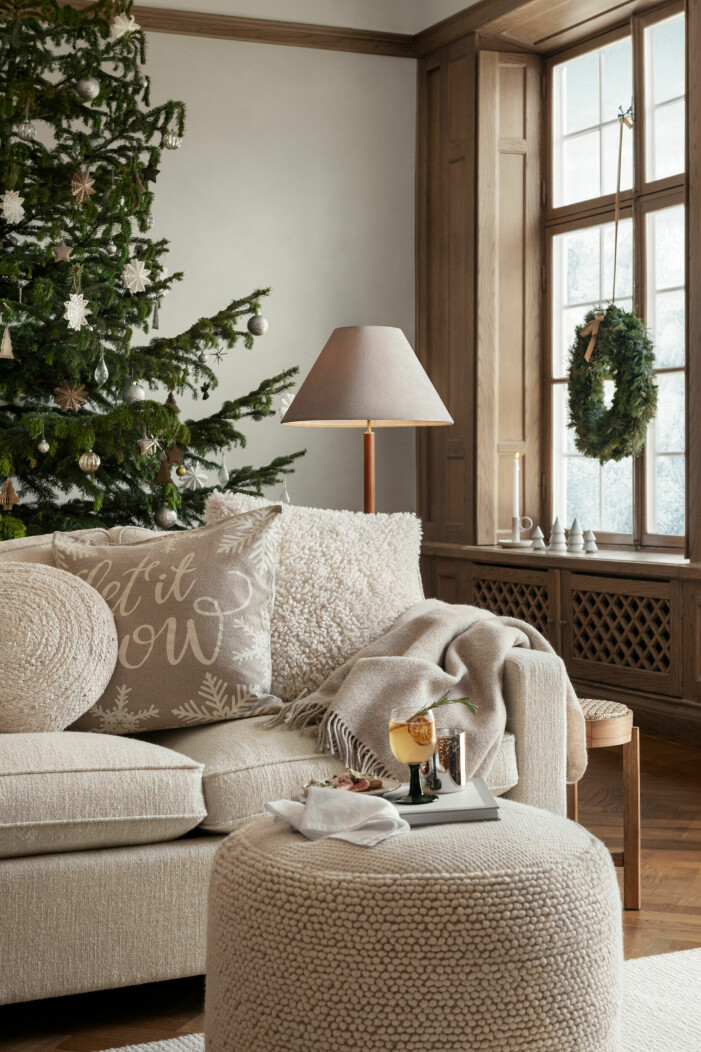 H&M Homes jul- och vinternyheter går i en nedtonad färgpalett. Foto: H&M Home. H&M Home släpper Rent a christmas, hyr julpynt