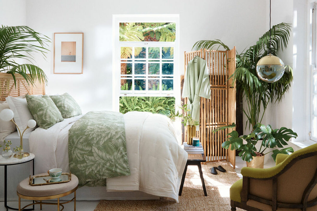 Sovrum i grönt och naturmaterial hos H&M Home 2020