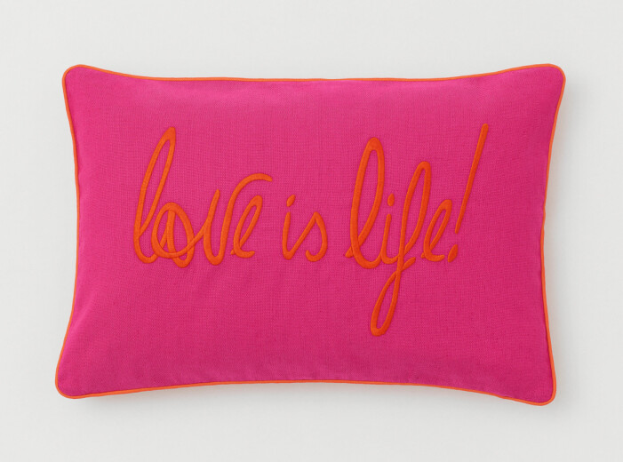 Diane von Furstenberg x H&M Home rosa kudde