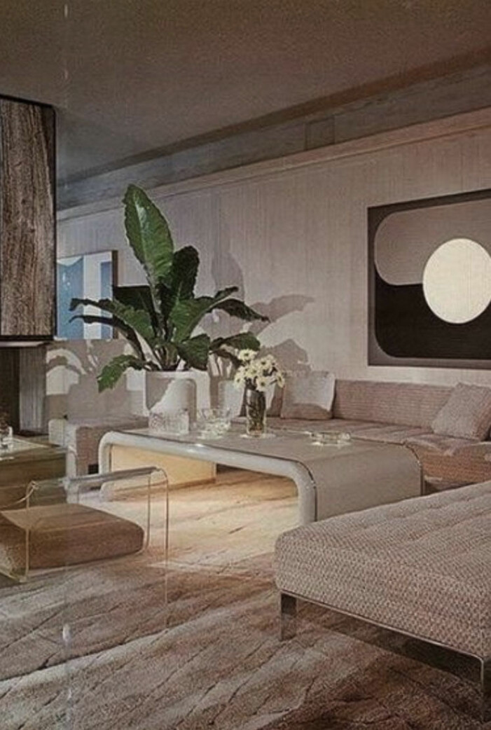 Inspiration hämtat direkt från det maffiga 70-talet, med spännande texturmöten och lekfulla former i mängder. Foto: <a target="_blank" href="https://www.pinterest.se/pin/35465915807381125/">Connie Thiessen</a> via Pinterest. Höstens inredningstrender 2021, 70-talsinfluenser