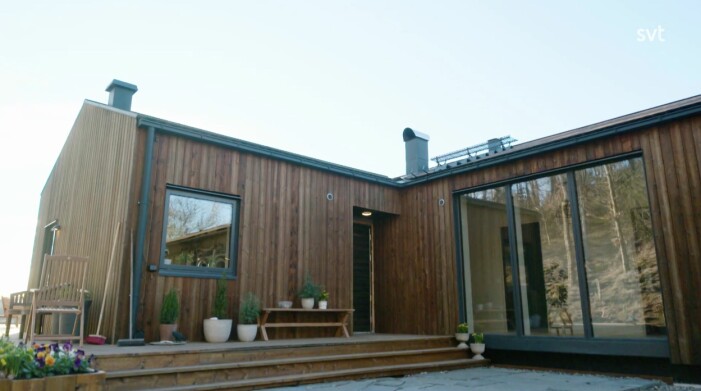 Naturnära materialval präglar Jennie och Andreas husbygge som lämpligt nog har just naturen som granne. Husdrömmar avsnitt 10 säsong 8 hos Jennie och Andreas i Veddige