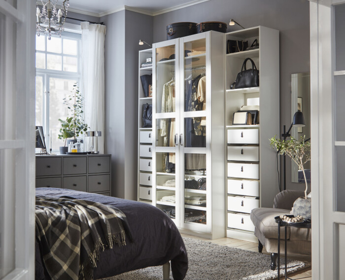 Nu kan du värdera och sälja dina gamla Ikea-möbler tillbaka till möbeljätten. Foto: Ikea Pax garderob från Ikea