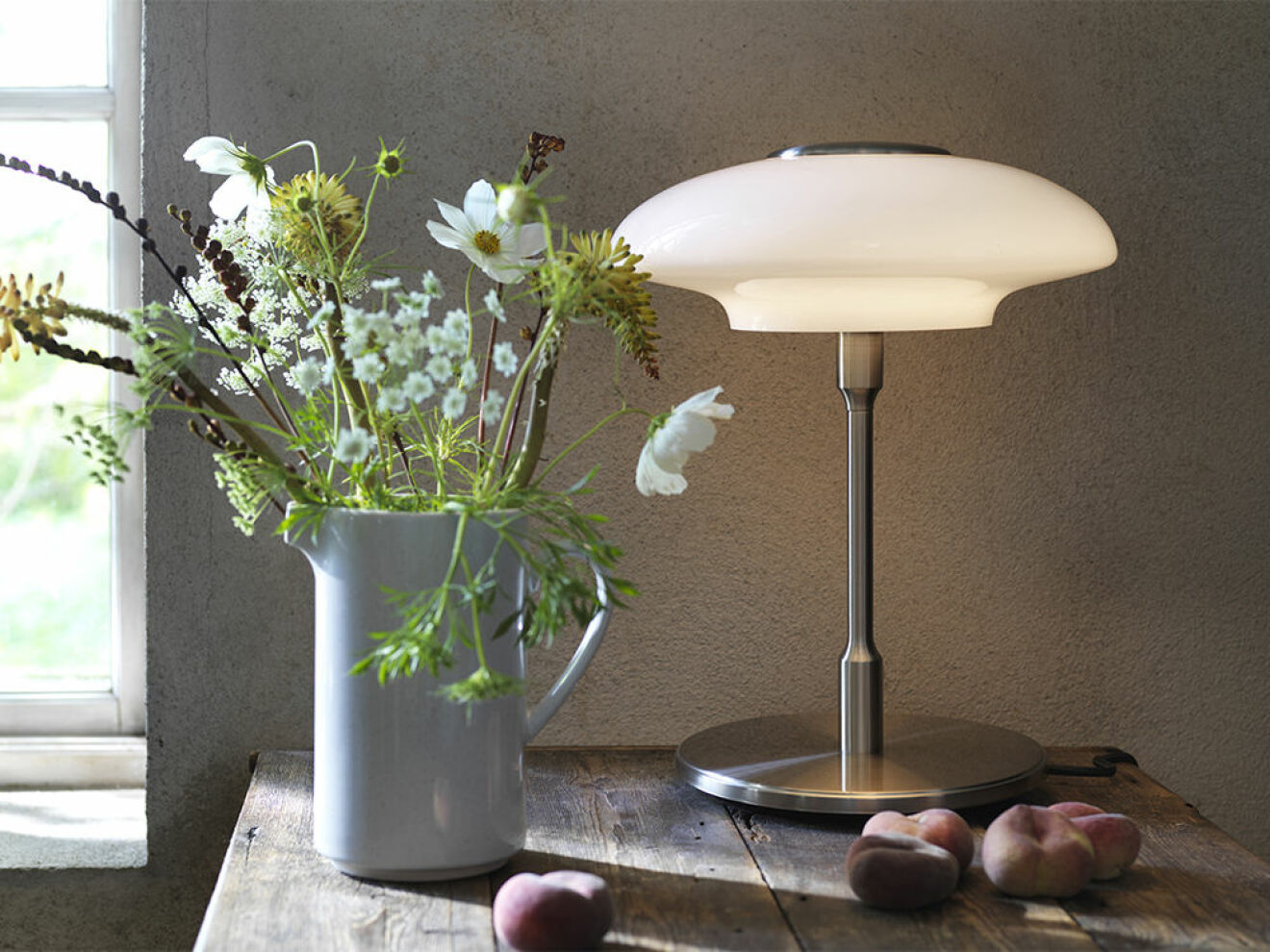Art déco-inspirerad lampa från Ikea våren 2020