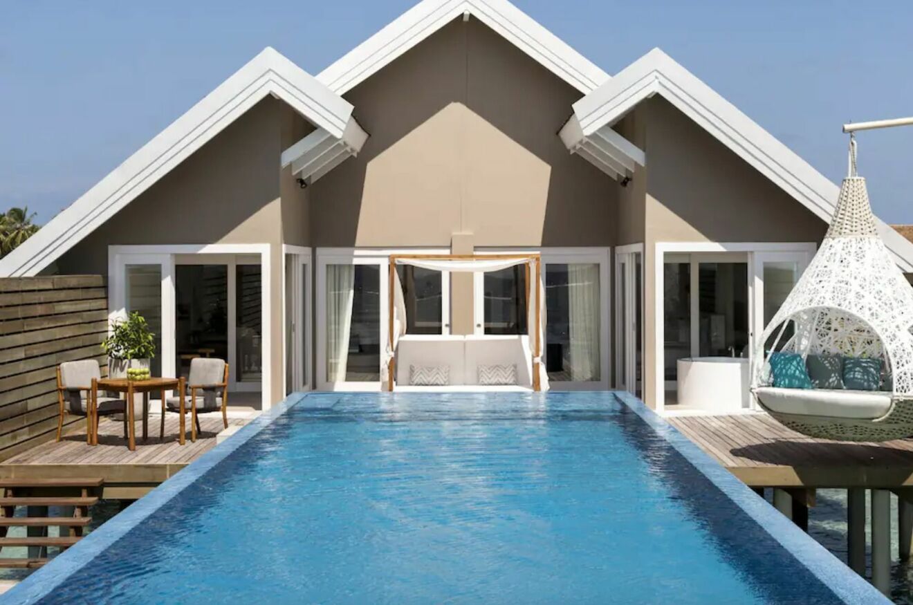 Lux South Air Atoll Resort &amp; Villas