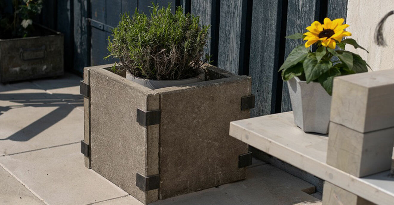 Så gör du en snygg betongkruka, DIY-tips från Sommar med Ernst