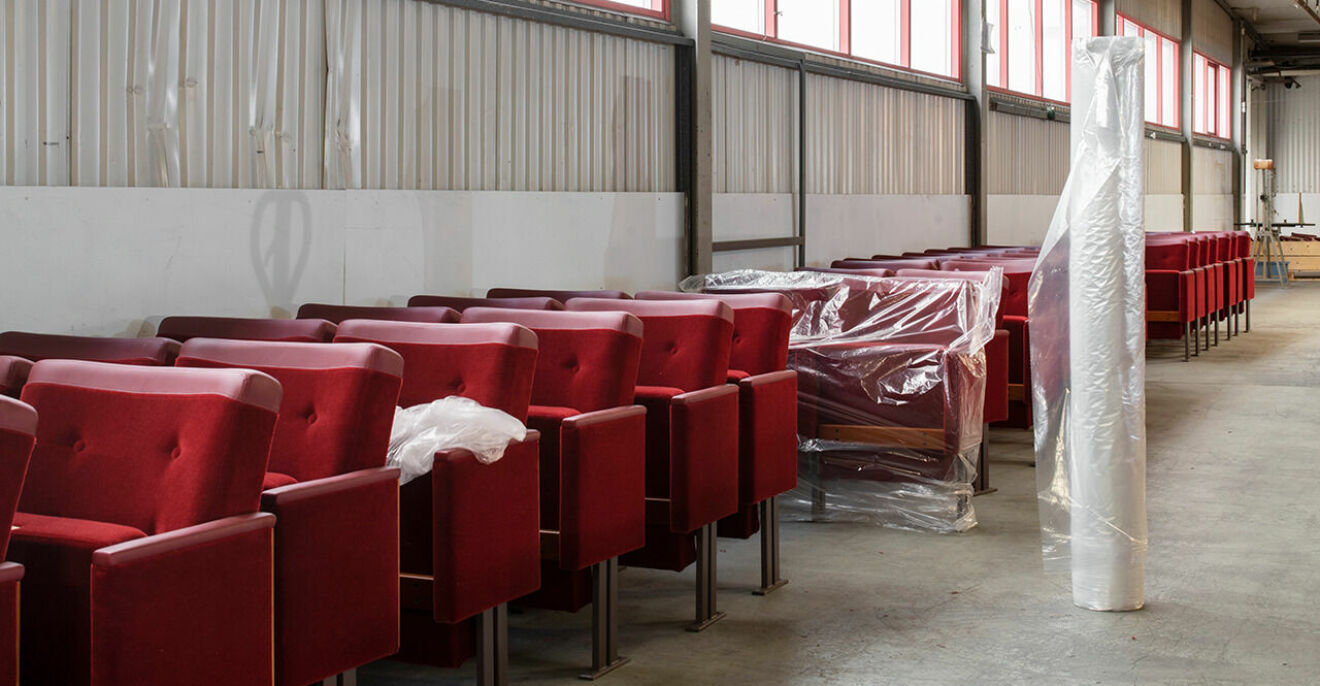 Göteborgsoperans tusen stolar – hantverksmässig renovering