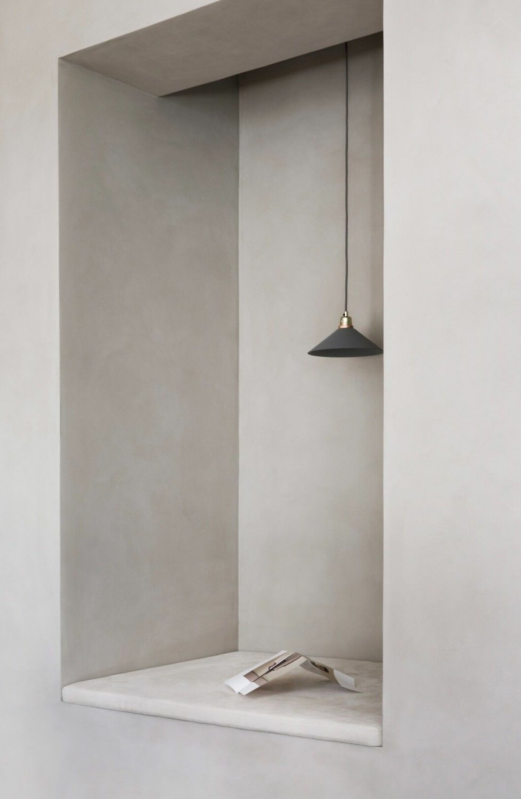 kinfolk-office_norm_architects_interiors_gallery_copenhagen_dezeen_2364_col_1