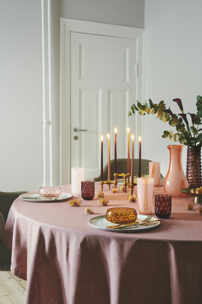 Foto: Kodanska färgade ljus och rosa färgpalett till julen