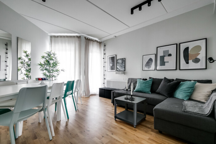 Överblick över det gemensamma utrymmet i delningslägenheten. Kollektiv inrett av Ikea